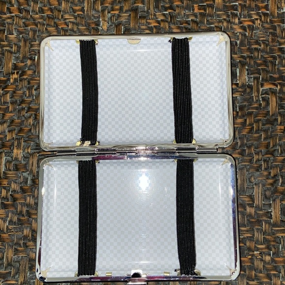 Gold Clutch with Credit Card Holder - Picture 7 of 9